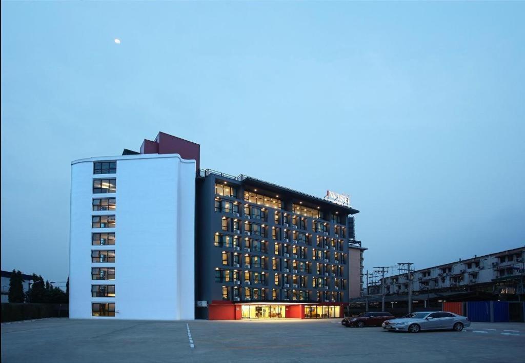 Iwish Hotel Bangkok Kültér fotó
