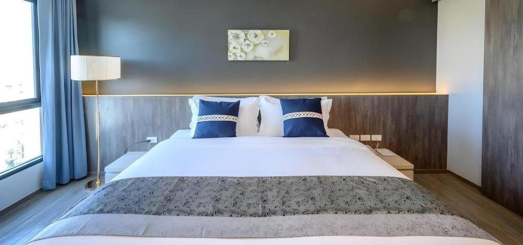 Iwish Hotel Bangkok Kültér fotó